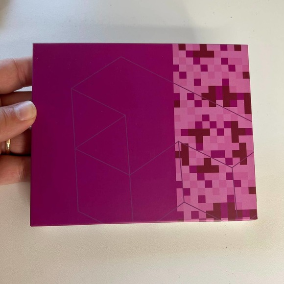 TETRIS™ X IPSY Block Party Eyeshadow Palette NEW - Picture 6 of 7